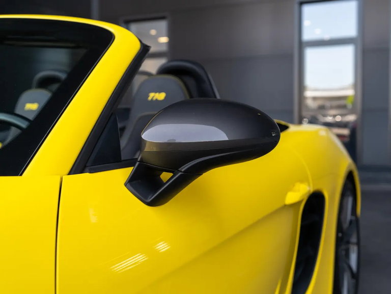 Porsche 718 Boxster T