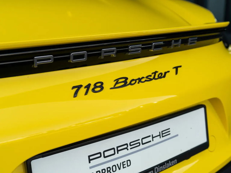 Porsche 718 Boxster T