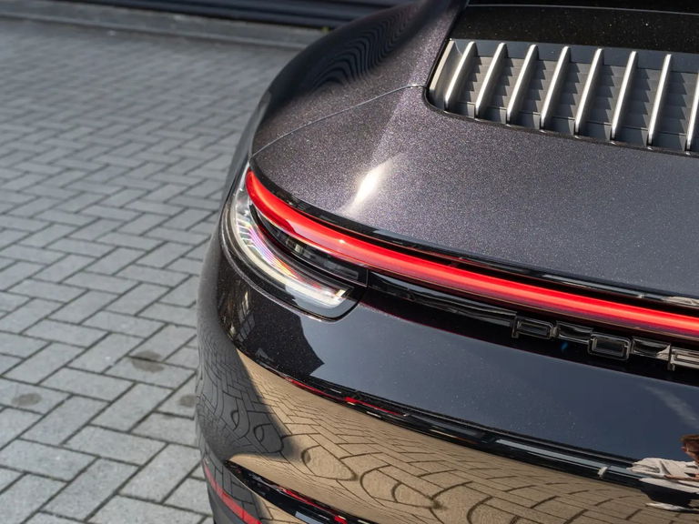 Porsche 992 Carrera 4S