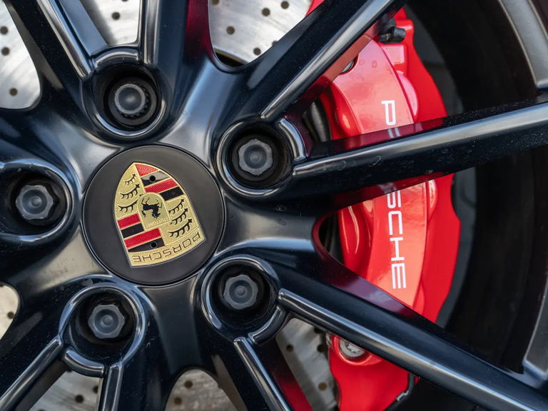 Porsche 992 Carrera 4S