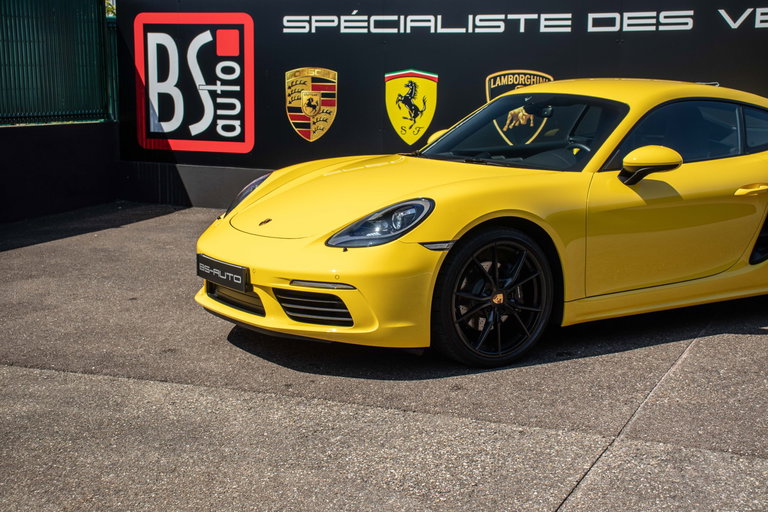 Porsche 718 Cayman
