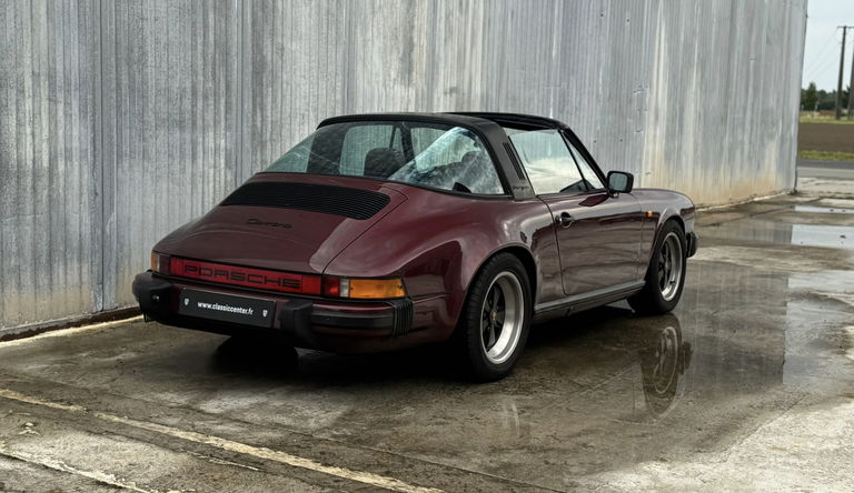 Porsche 911 Carrera 3.2