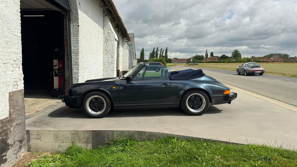 Porsche 911 Carrera 3.2