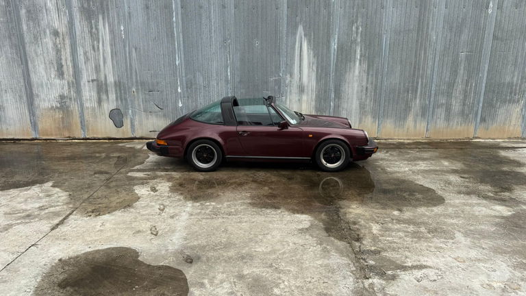Porsche 911 Carrera 3.2