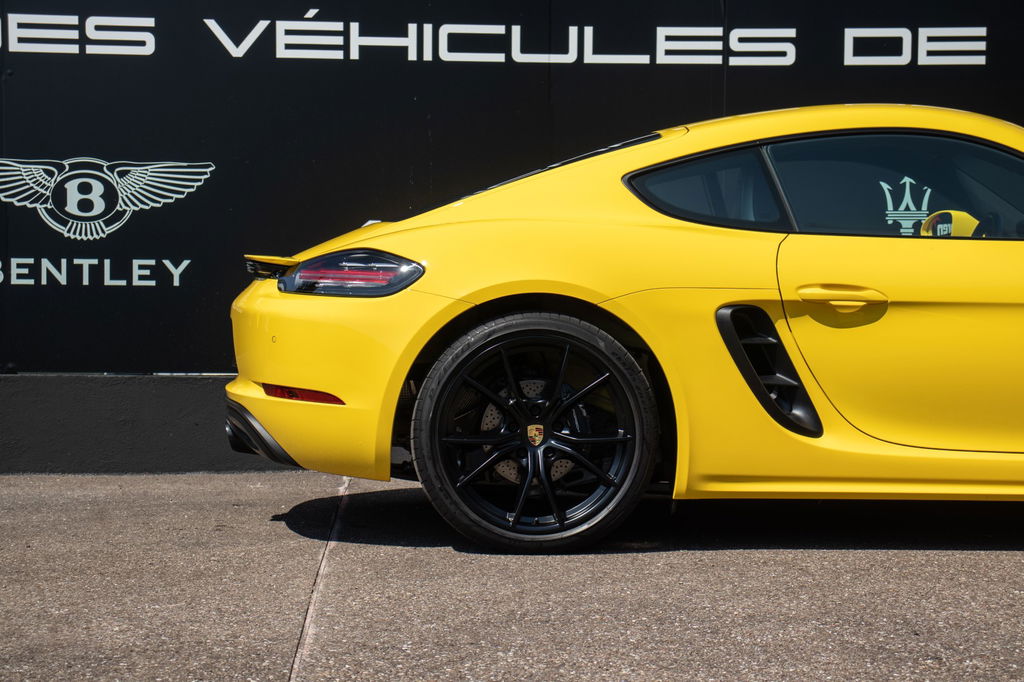 Porsche 718 Cayman