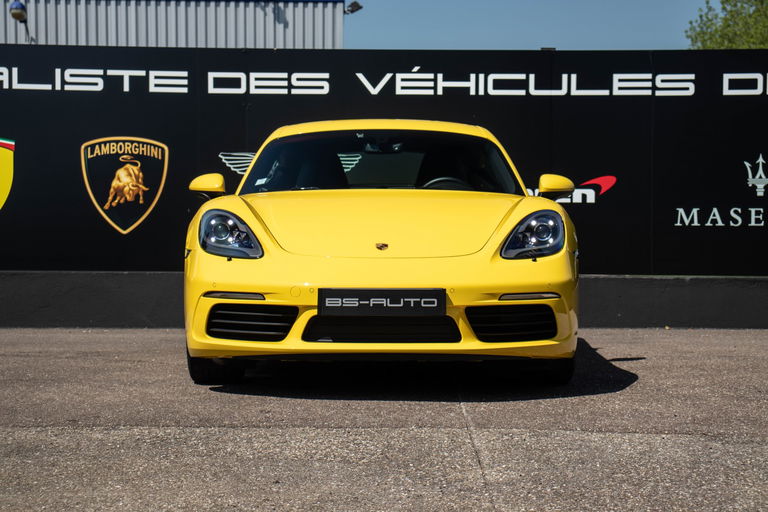 Porsche 718 Cayman