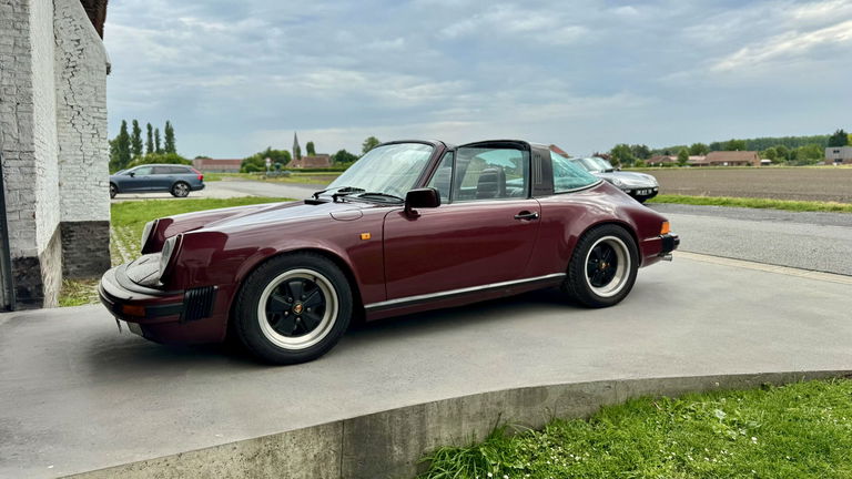 Porsche 911 Carrera 3.2