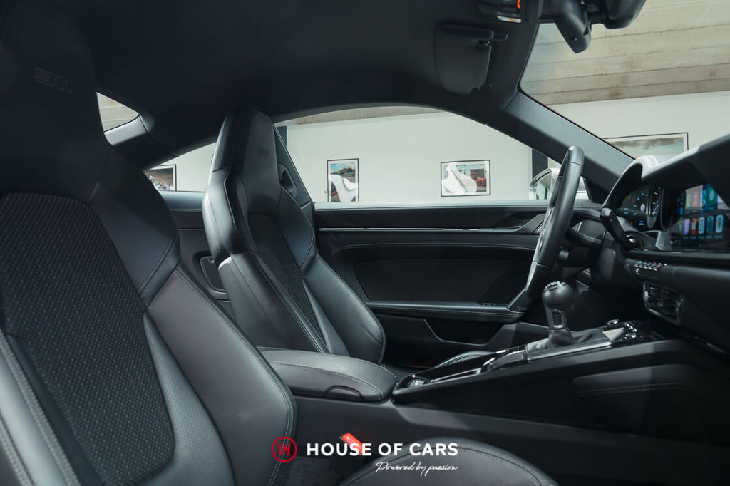 Porsche 992 Carrera T