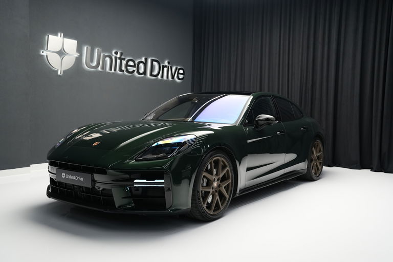 Porsche Panamera GTS