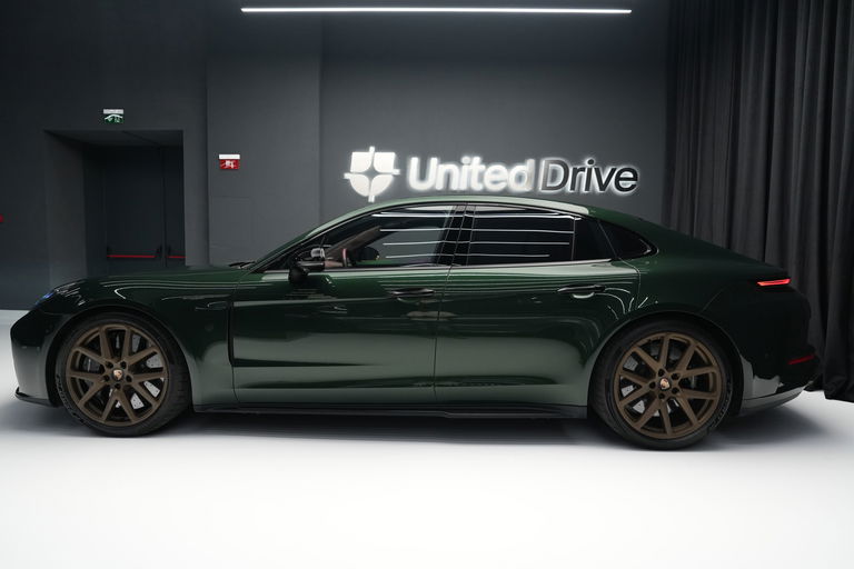 Porsche Panamera GTS