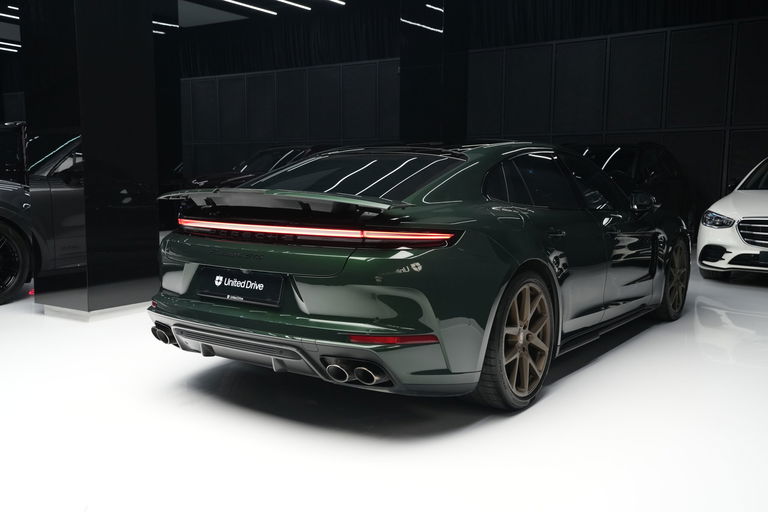 Porsche Panamera GTS