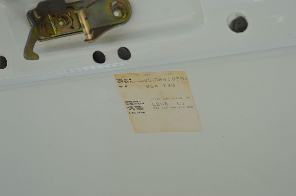 Porsche 964 Carrera 4