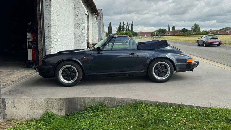 Porsche 911 Carrera 3.2