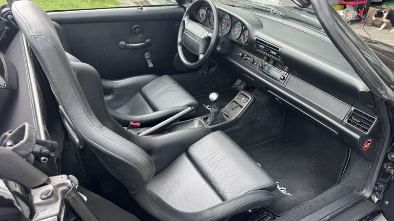 Porsche 964 Carrera 2 Speedster