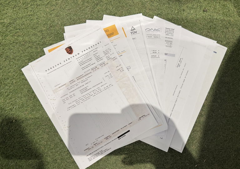 Porsche 964 Carrera 2 Speedster