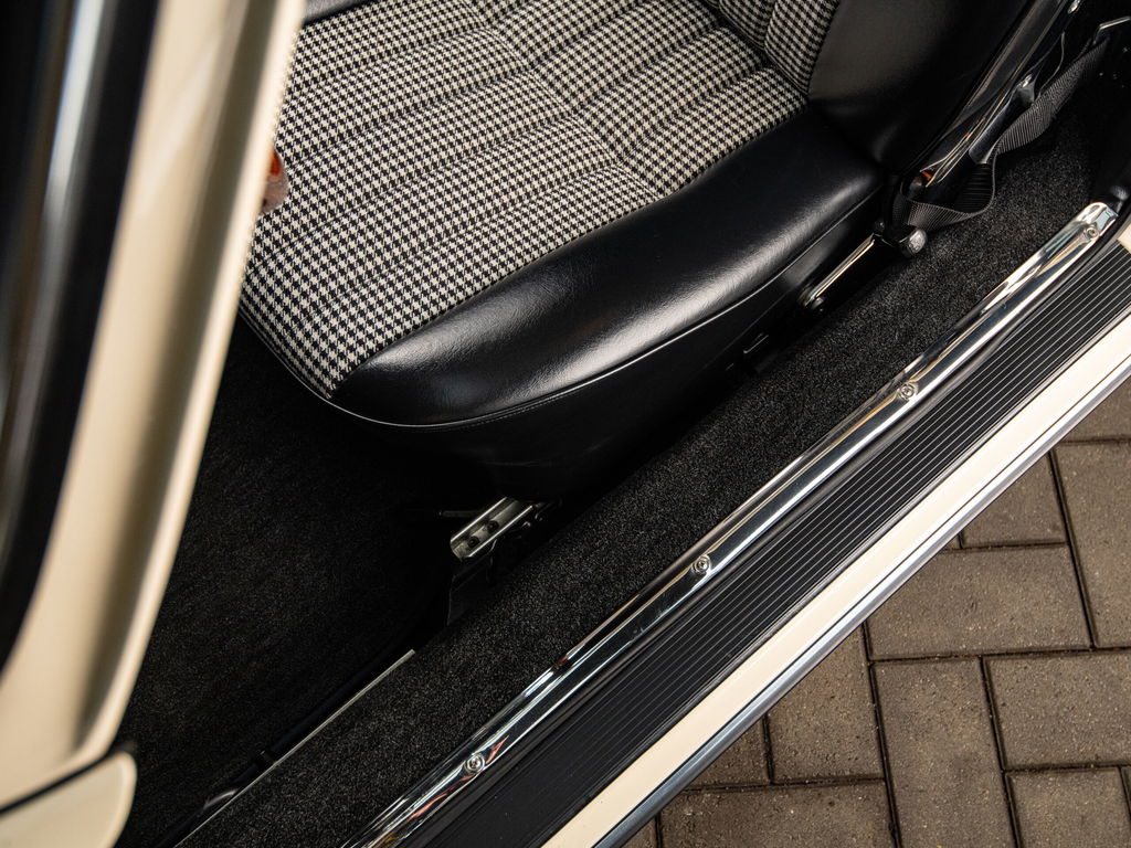 Porsche 911 (F-Modell)