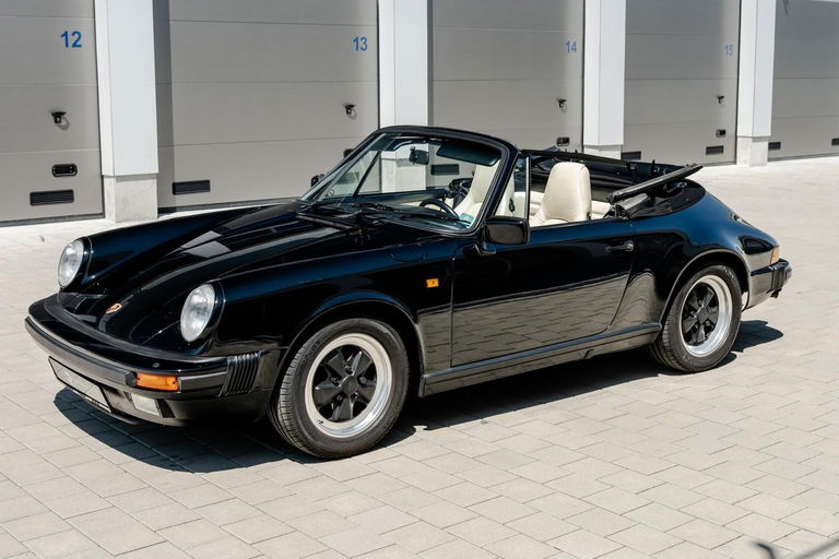 Porsche 911 Carrera 3.2