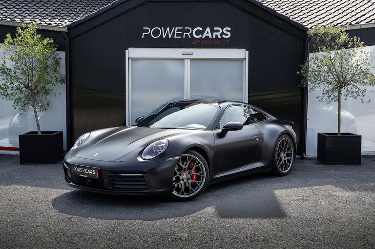 Porsche 992 Carrera 4S