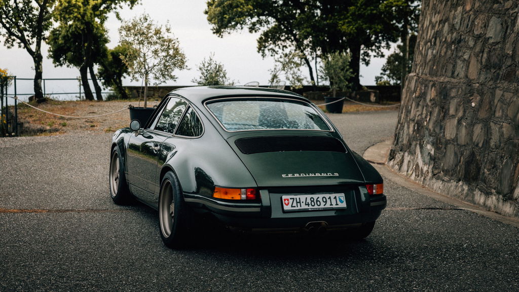 Porsche 911 Backdate