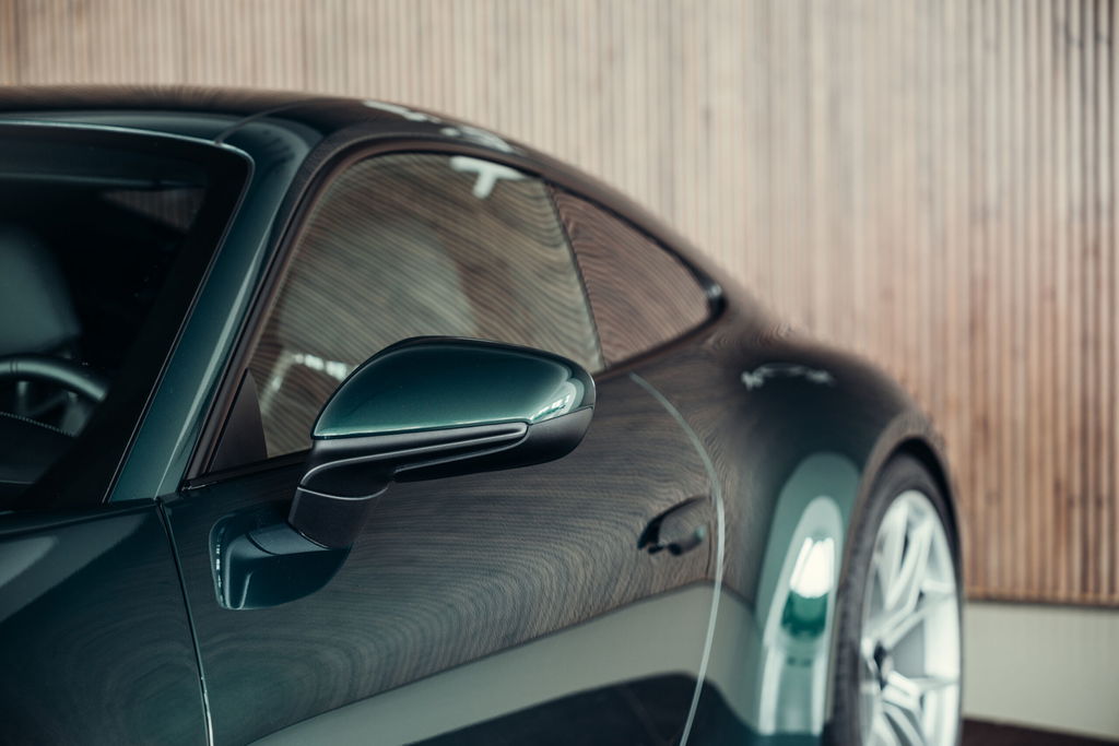 Porsche 992 GT3 Touring