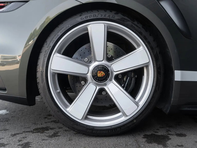 Porsche 992 Turbo 50 Jahre