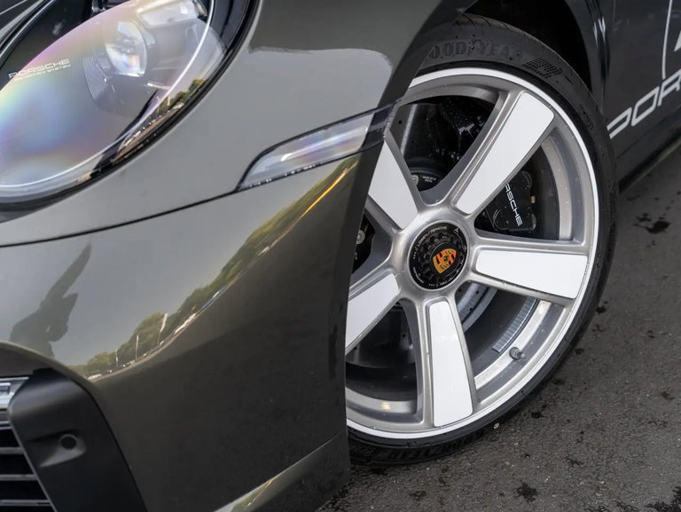 Porsche 992 Turbo 50 Jahre