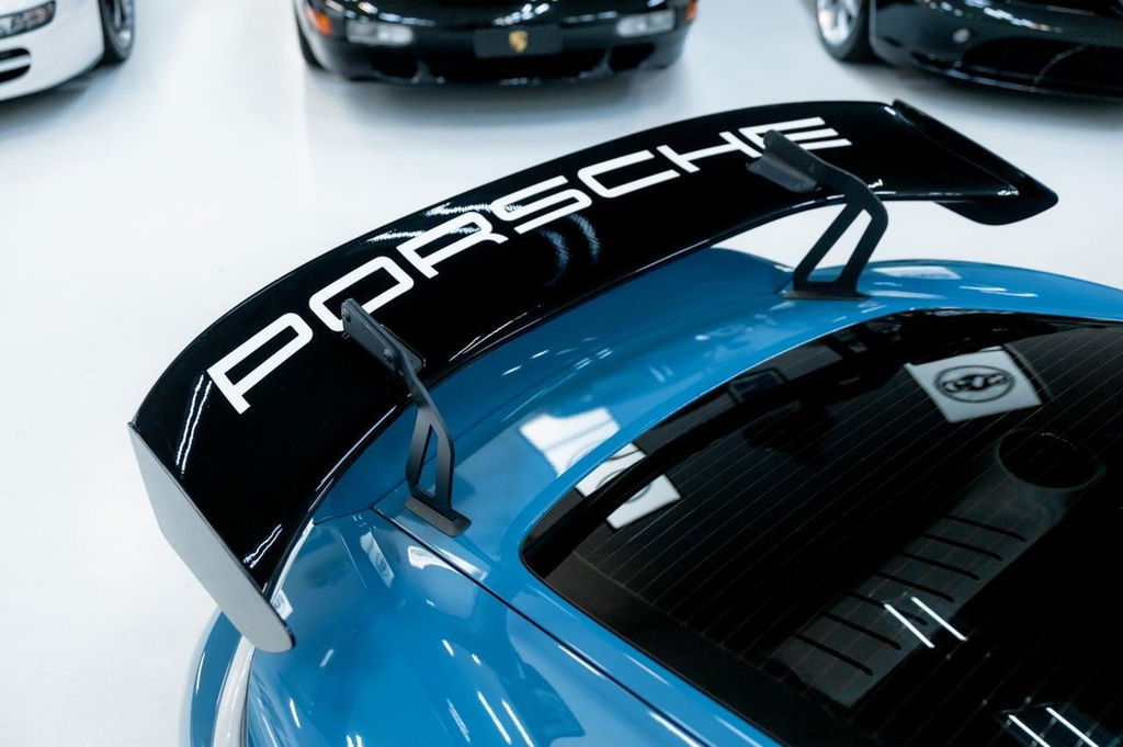 Porsche 718 Cayman GT4