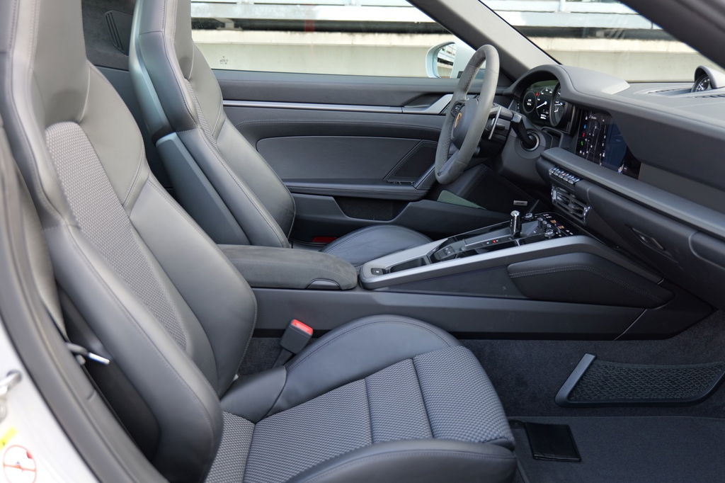 Porsche 992 Targa 4S