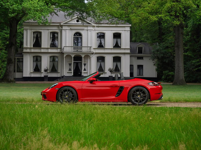 Porsche 718 Boxster