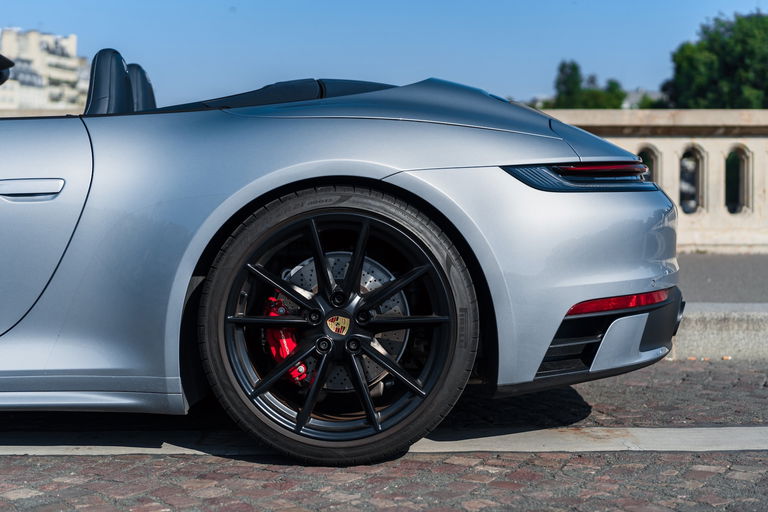 Porsche 992 Carrera 4S