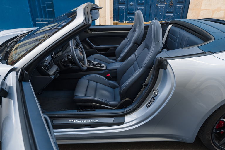 Porsche 992 Carrera 4S