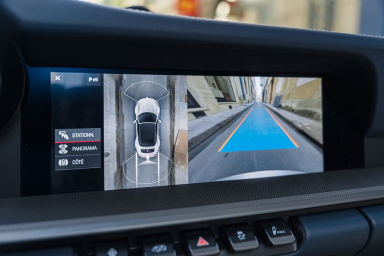 Porsche 992 Carrera 4S