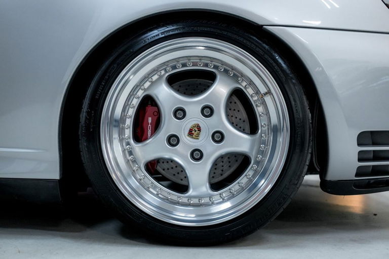 Porsche 996 Carrera 4S