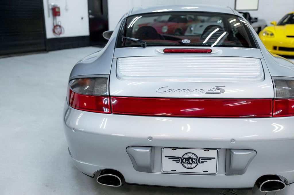 Porsche 996 Carrera 4S