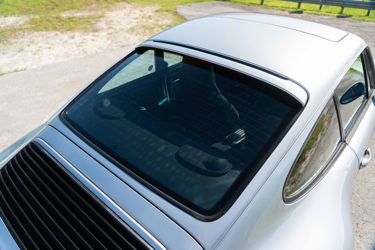 Porsche 993 Carrera 4