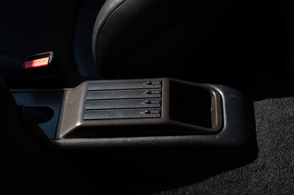 Porsche 993 Carrera 4