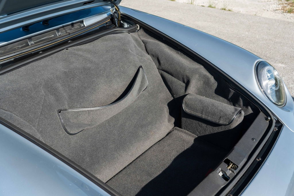 Porsche 993 Carrera 4