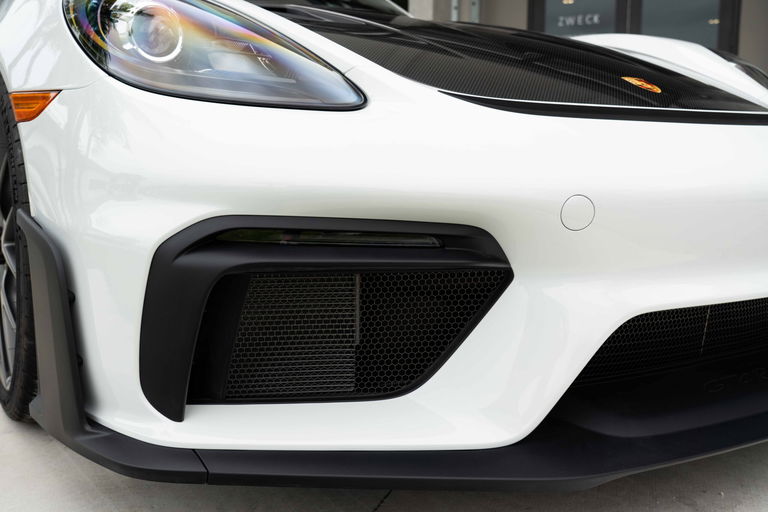 Porsche 718 Cayman GT4 RS