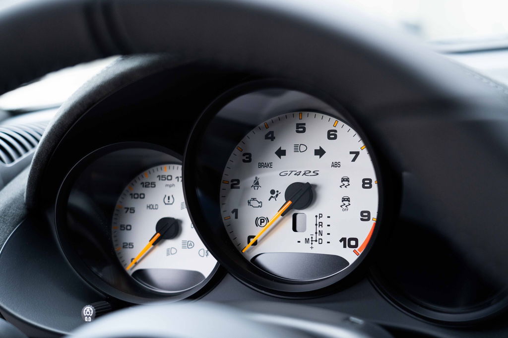 Porsche 718 Cayman GT4 RS