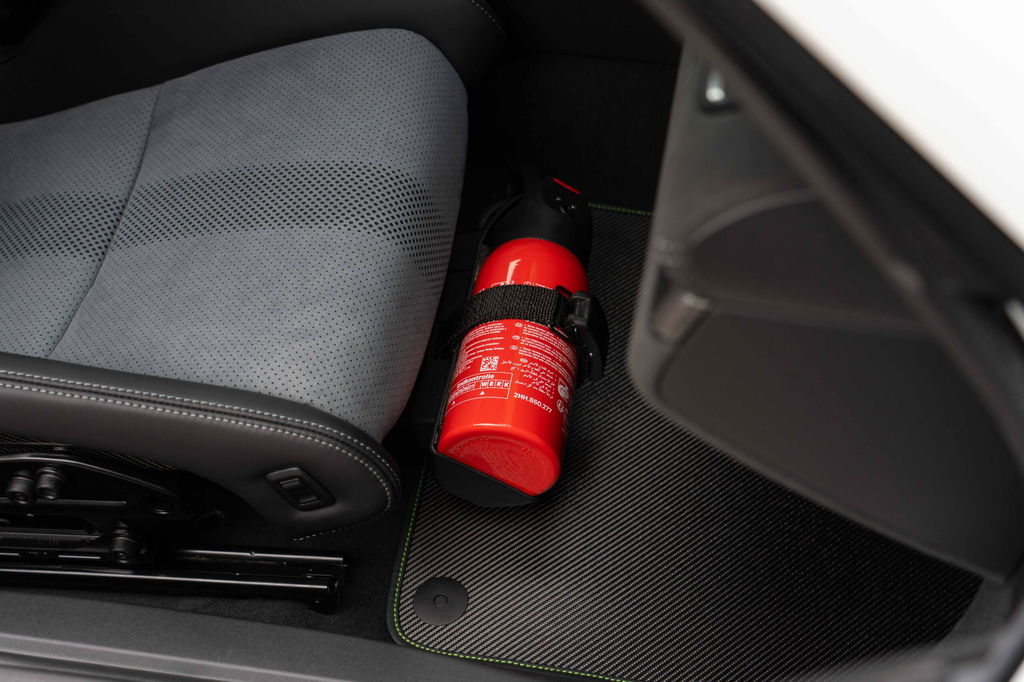 Porsche 718 Cayman GT4 RS