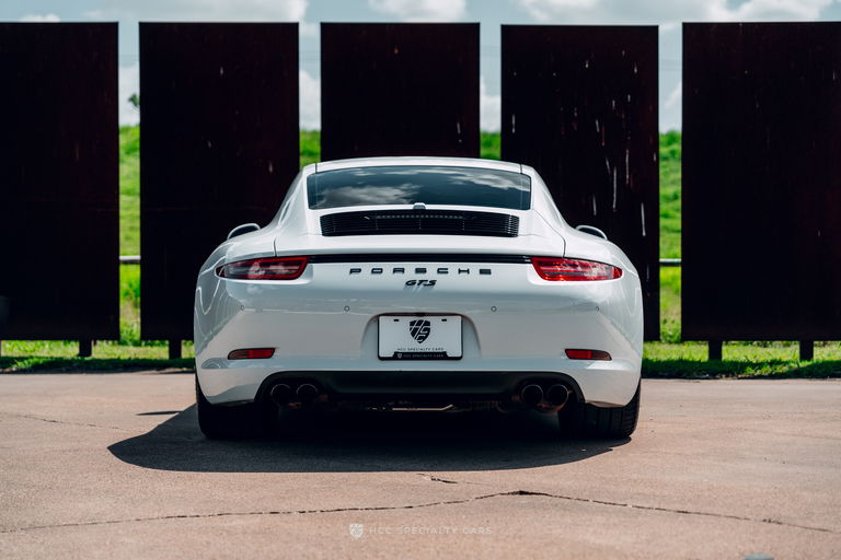 Porsche 991 Carrera GTS