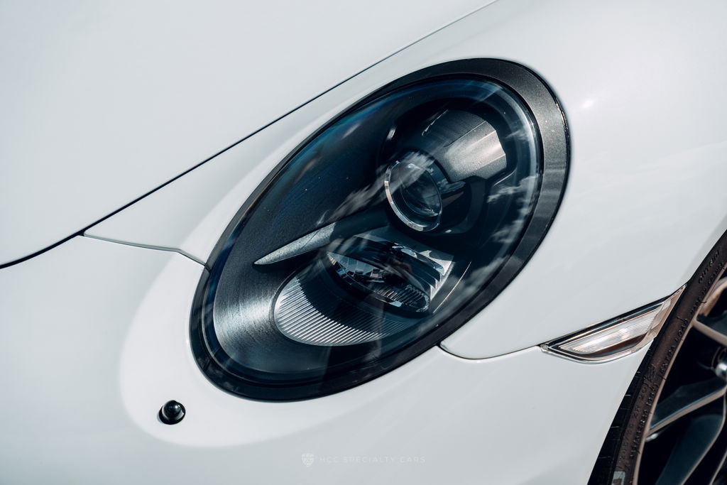 Porsche 991 Carrera GTS