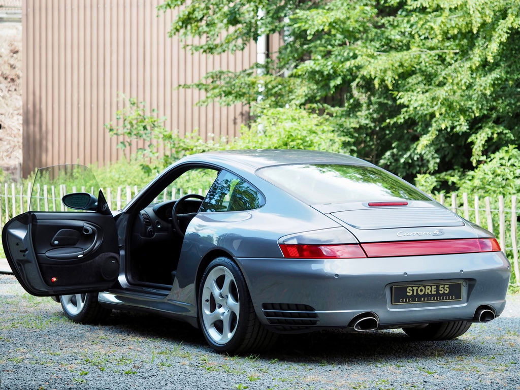 Porsche 996 Carrera 4S