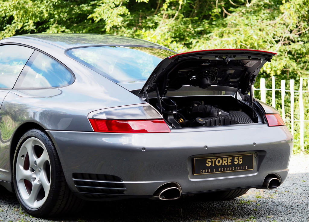 Porsche 996 Carrera 4S