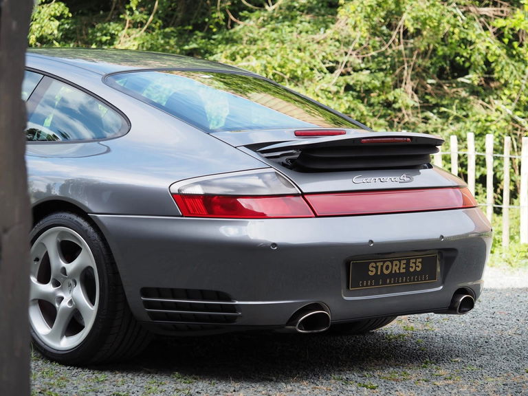 Porsche 996 Carrera 4S