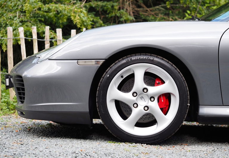 Porsche 996 Carrera 4S