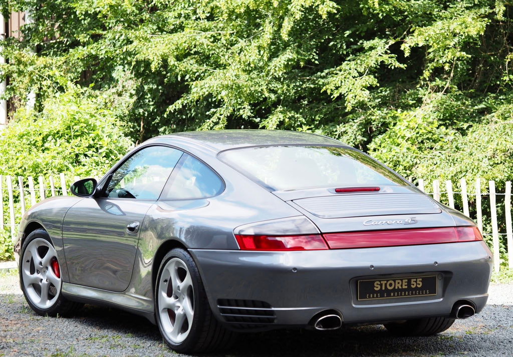 Porsche 996 Carrera 4S