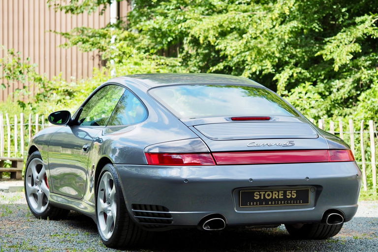Porsche 996 Carrera 4S