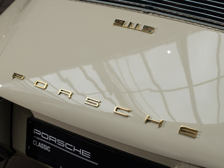 Porsche 911 S (F-Modell)