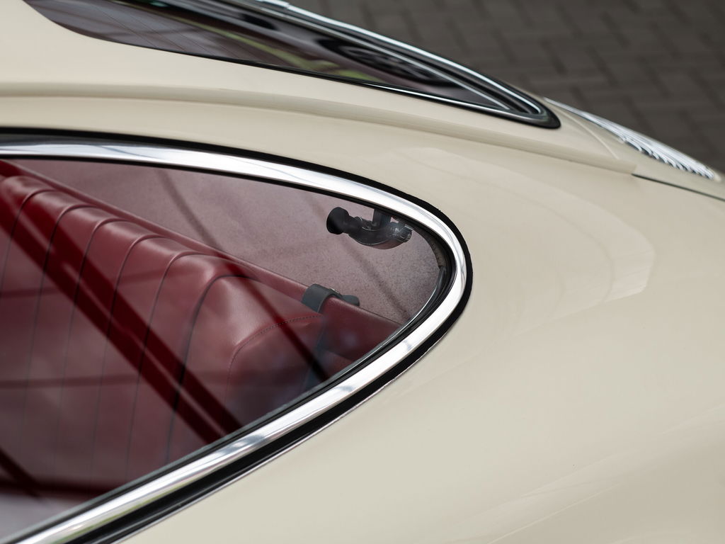 Porsche 911 S (F-Modell)